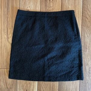 Worth New York Black Textured Skirt Size 10